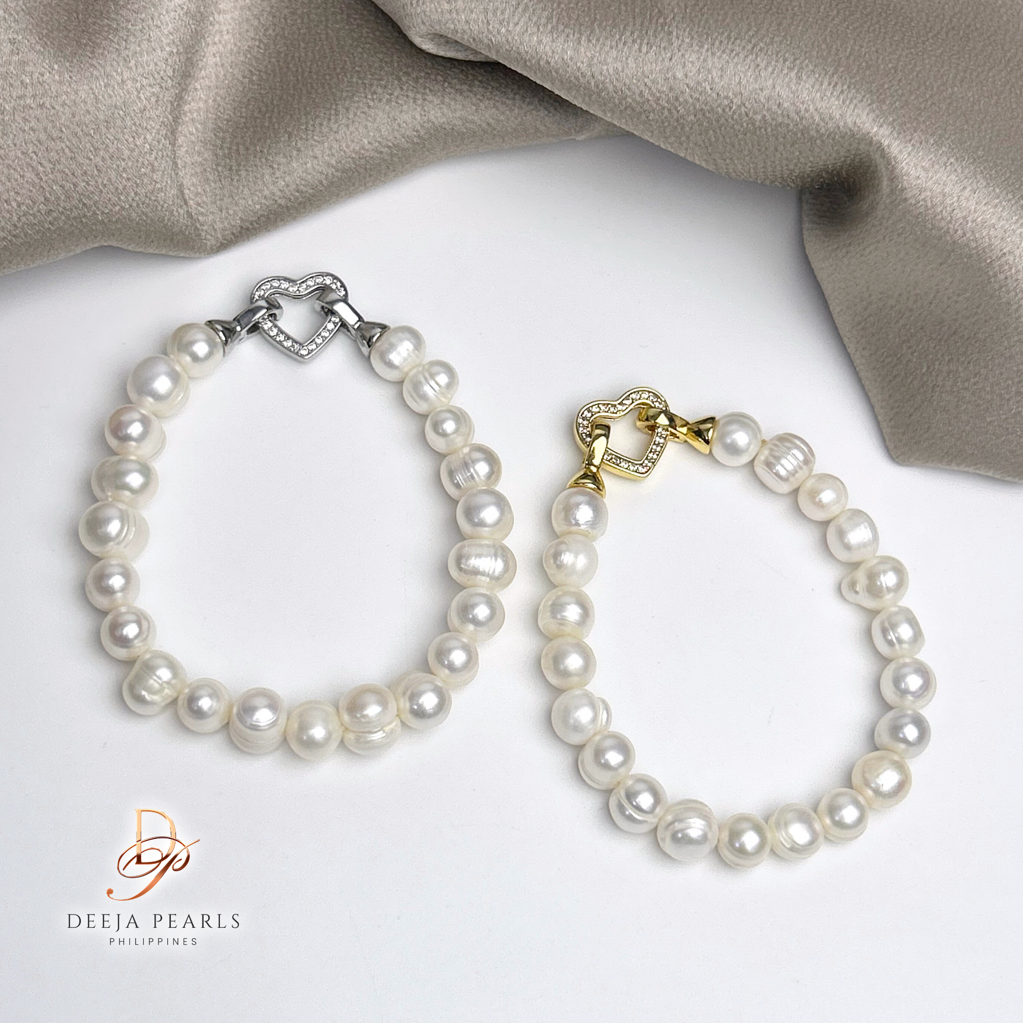 DPB109 • Freshwater Pearl Bracelet in Heart Pendant Lock