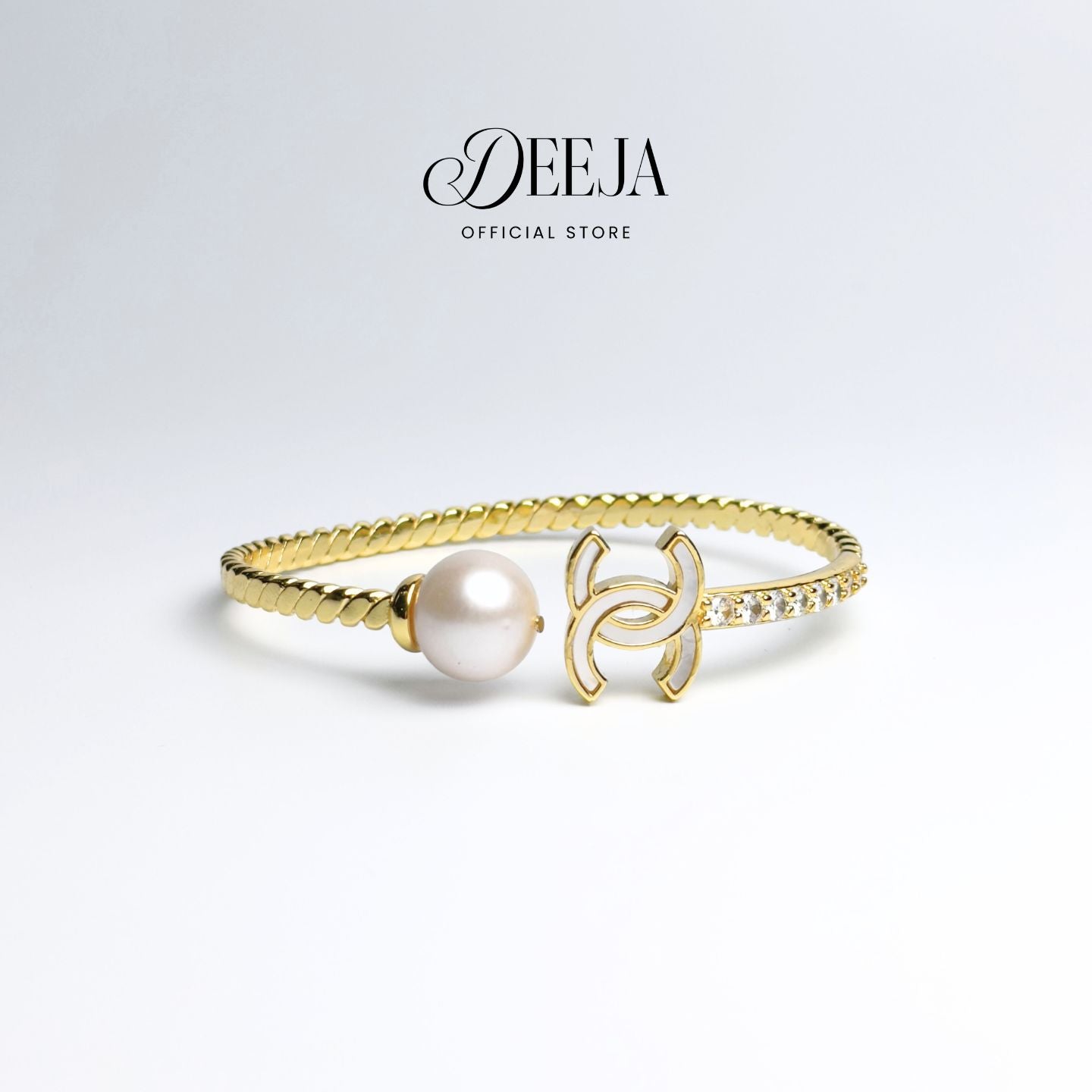 Deeja • Two-C Edison Pearl Open Bangle FBA10280