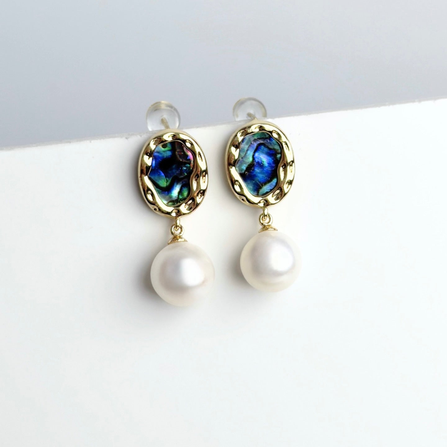 Freshwater Pearl Dangling Earrings