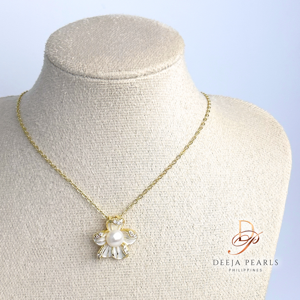 DPN104 • Freshwater Pearl Pendant Necklace