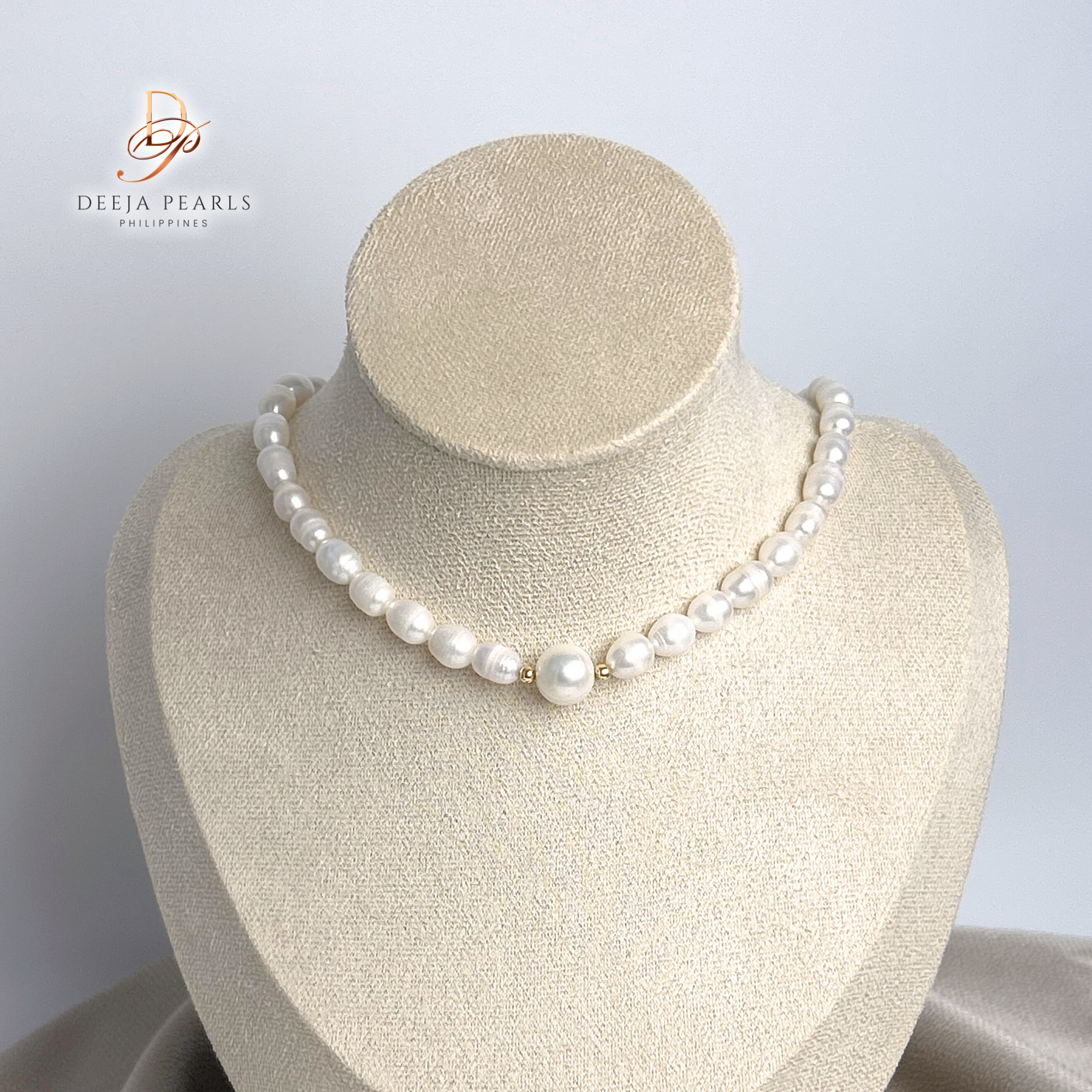 DPN112 • Rice Freshwater Pearl Full Necklace in Pendant Lock