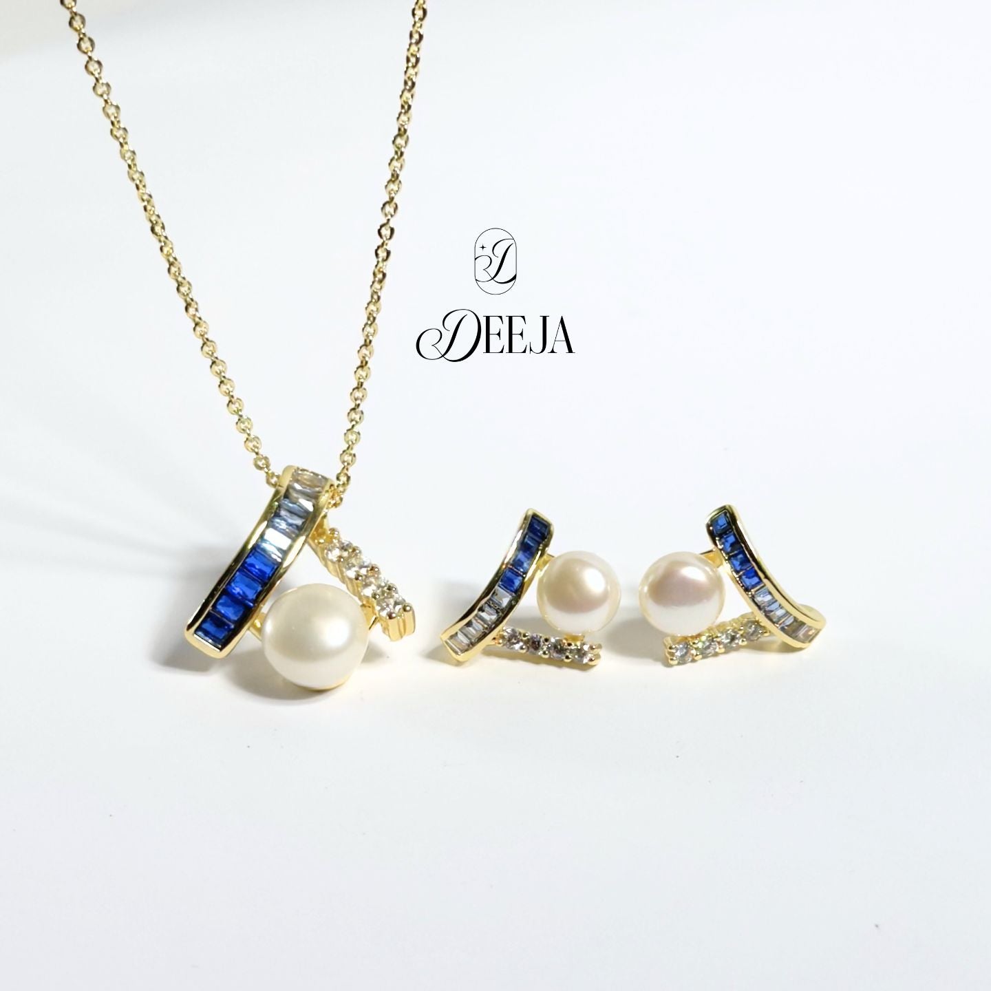 Freshwater Pearl Earrings and Necklace Set • FWS11