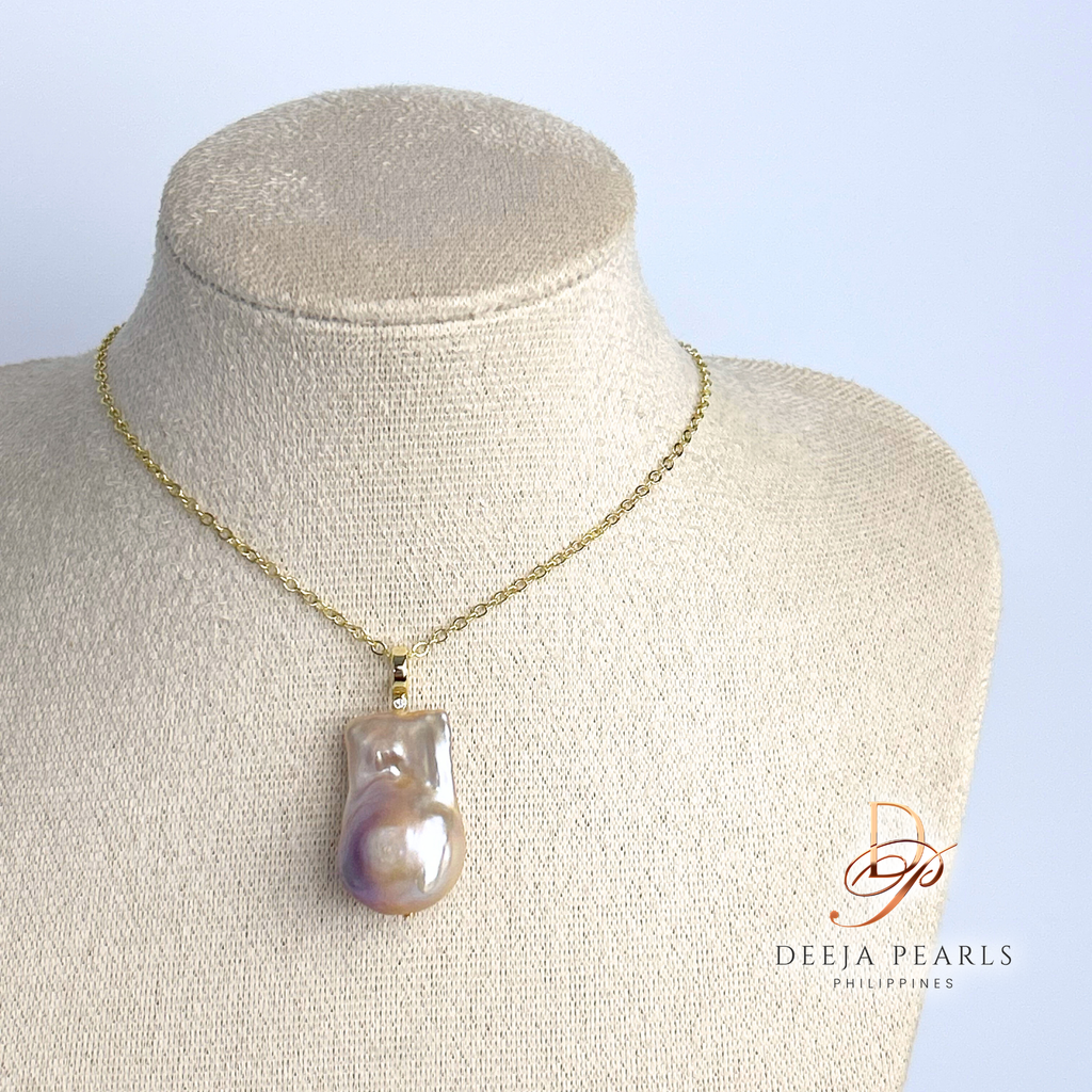 DPN138 • Baroque Freshwater Pearl Pendant Necklace