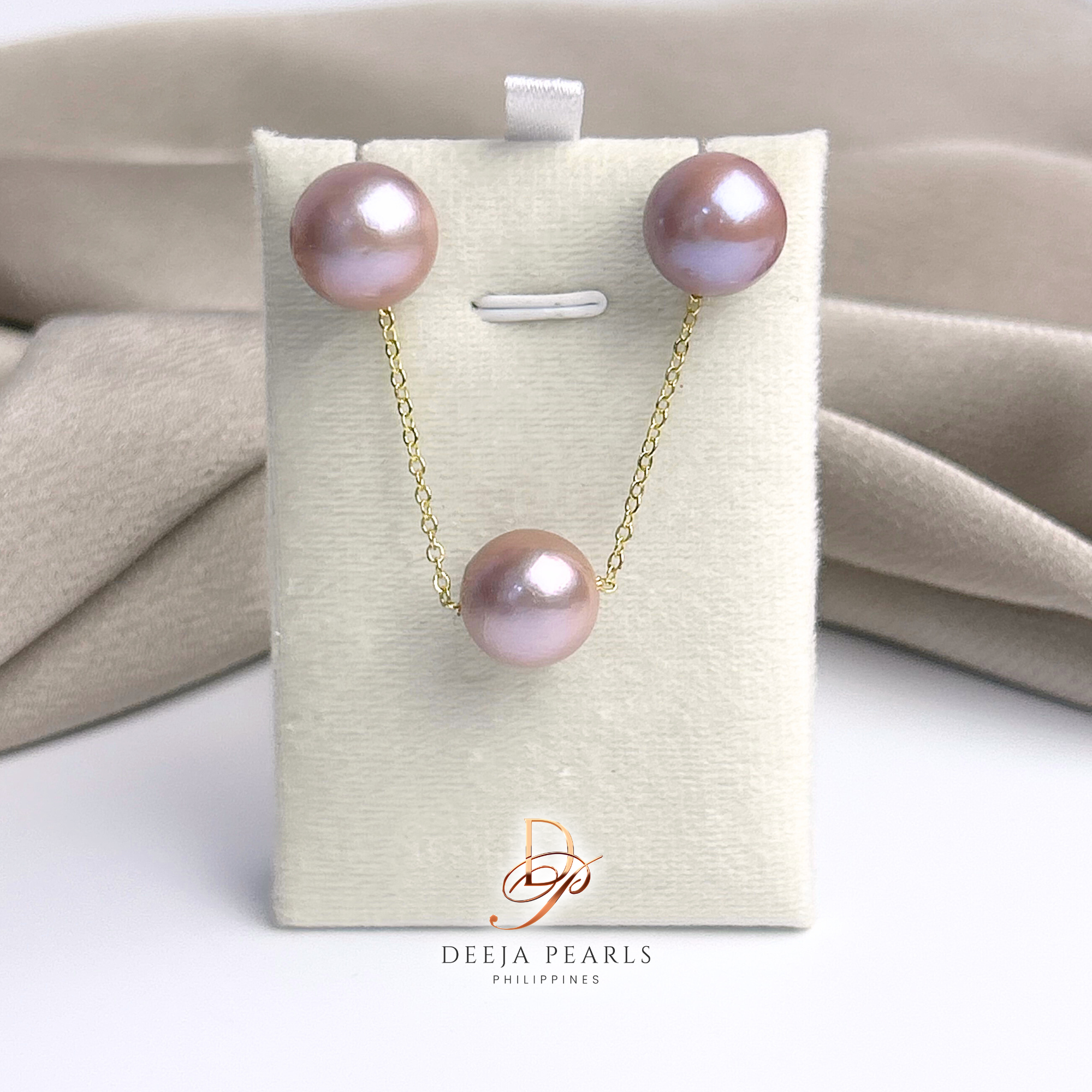 DPS121 • Edison Pearl Round AA Floating Necklace and Stud Earrings