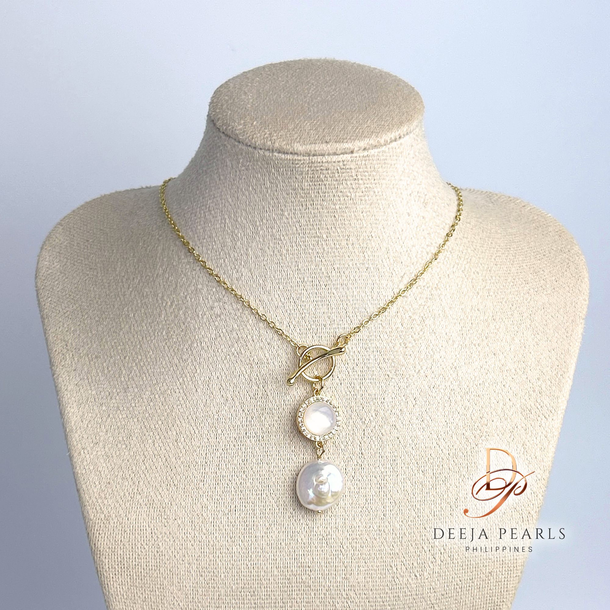 DPN123 • Coin Freshwater Pearl Pendant Necklace in Toggle Lock