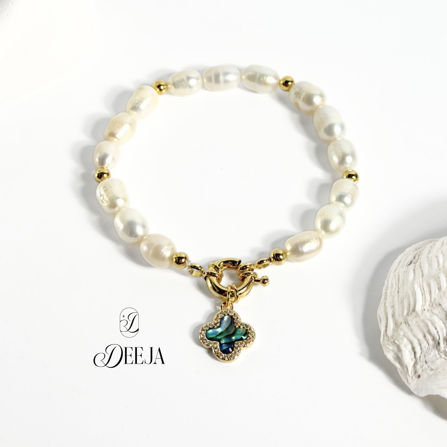 Anna | Freshwater Pearl Bracelet Abalone Shell Pendant • FWB08