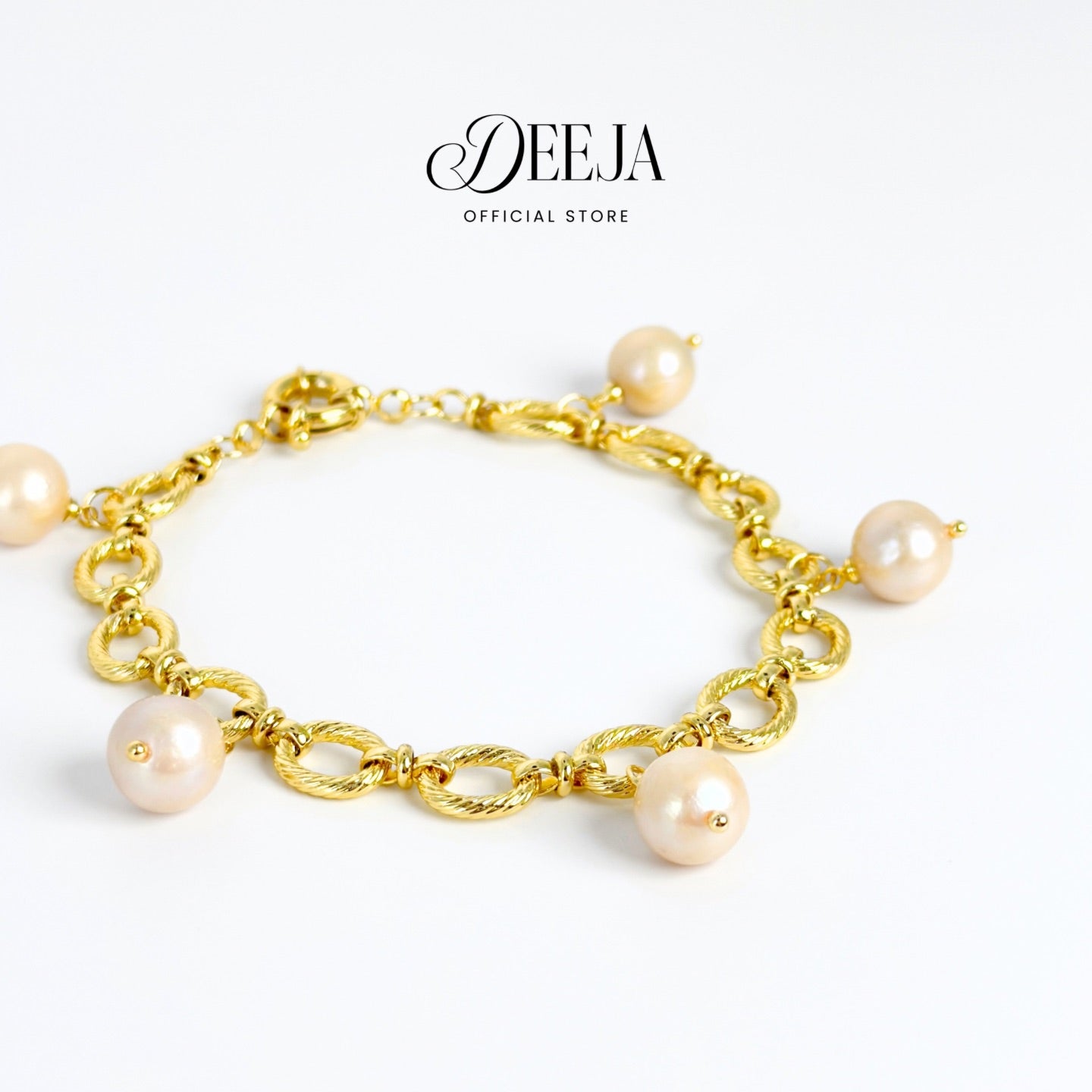 Deeja • Peach Freshwater Charm Bracelet Freshwater Pearl FPB10260