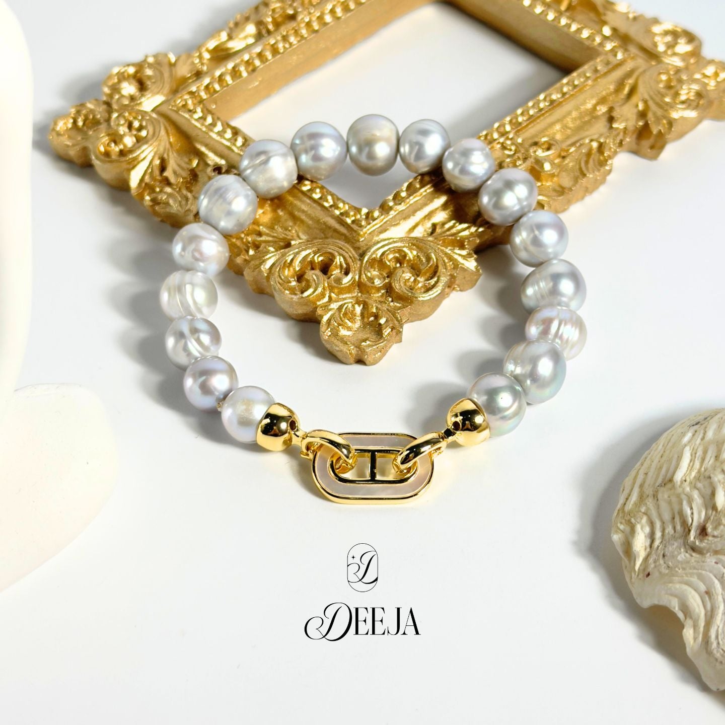 Eve | Freshwater Pearl Bracelet • FWB09