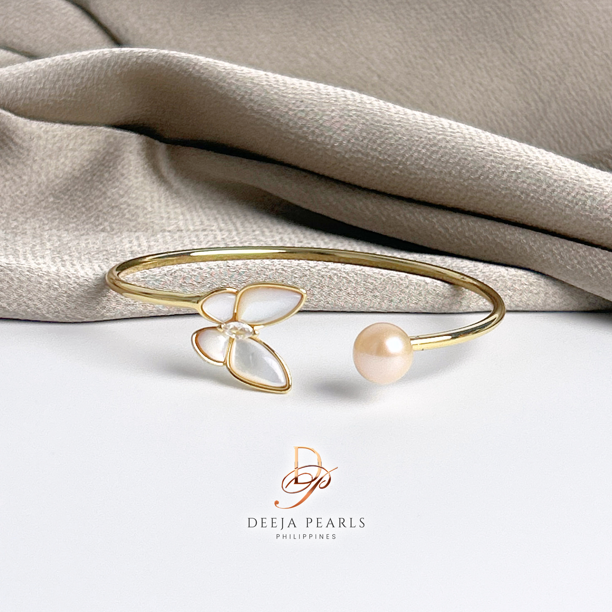 DPB133 • Freshwater Pearl Bracelet Bangle