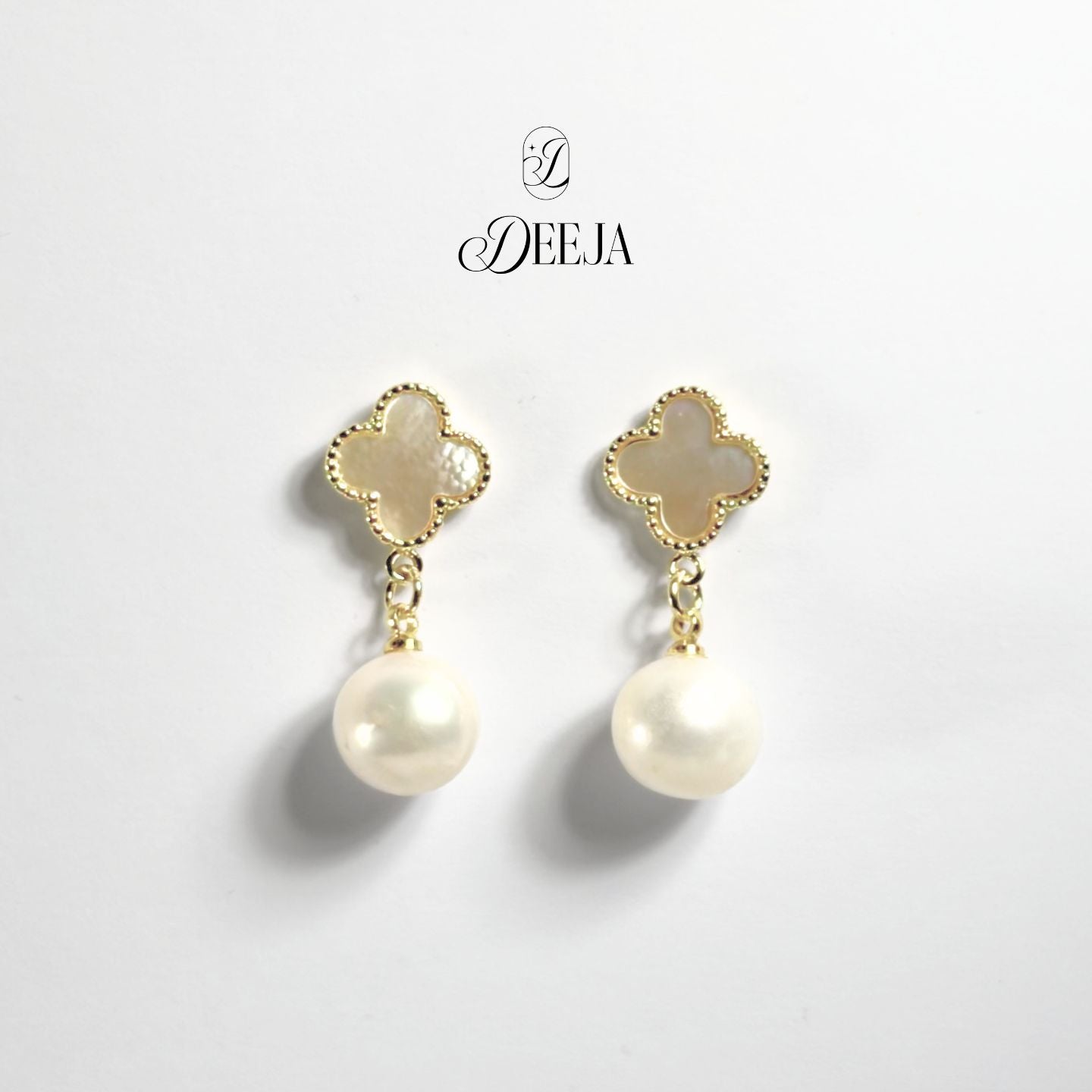 Freshwater Pearl Dangling Earrings • FWE13