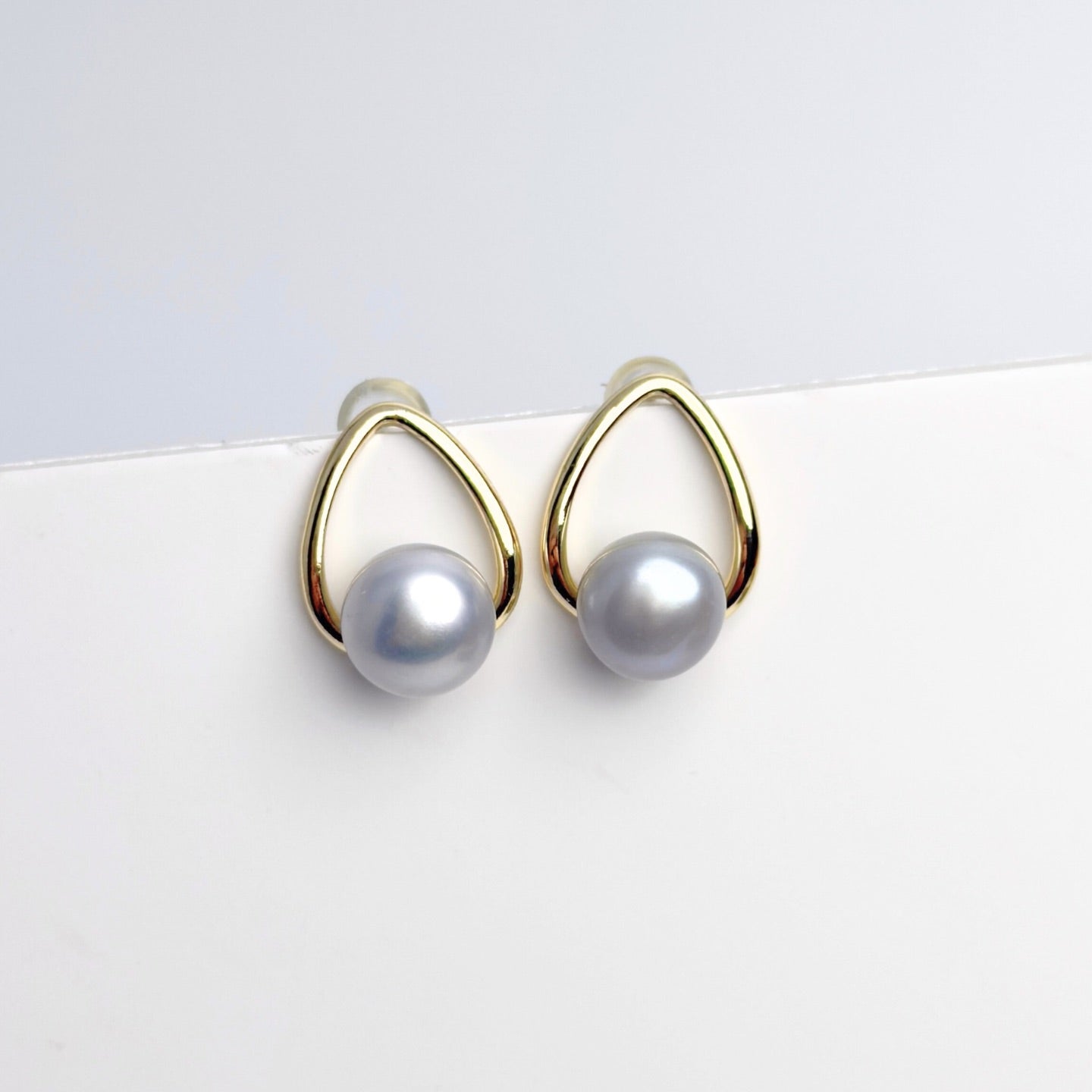 Freshwater Pearl Stud Earrings