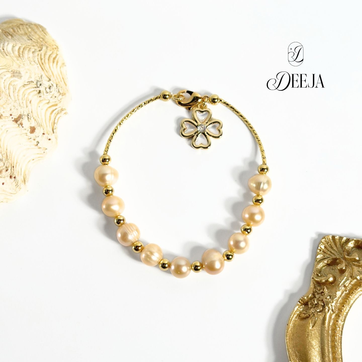 Kaia | Freshwater Pearl Bracelet • FWB02