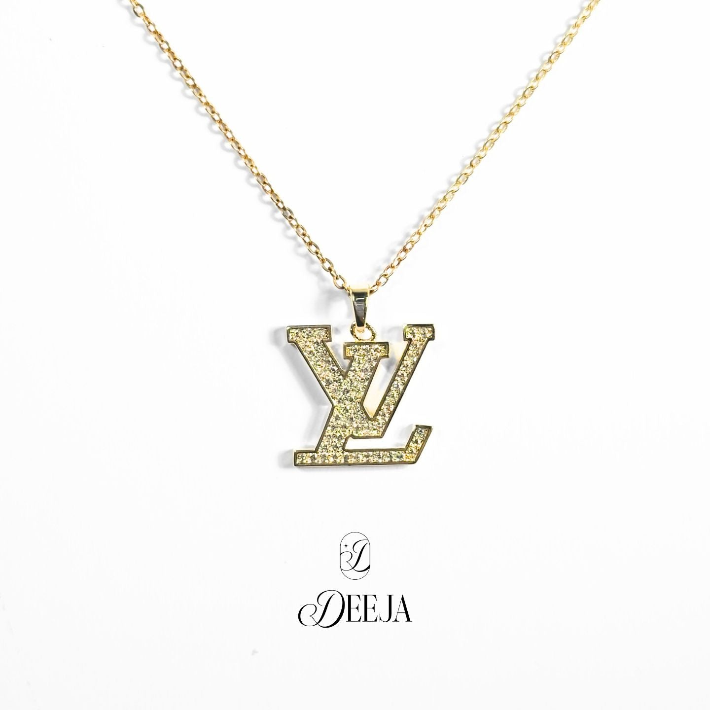Quiet Luxury Collection Necklaces • Signity Zirconia