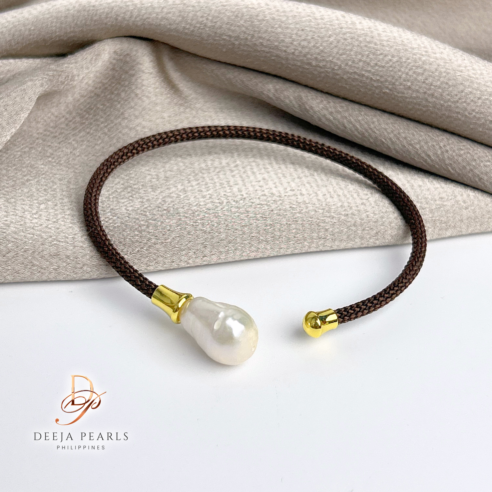 DPB138 • Baroque Freshwater Pearl Sporty String Bangle