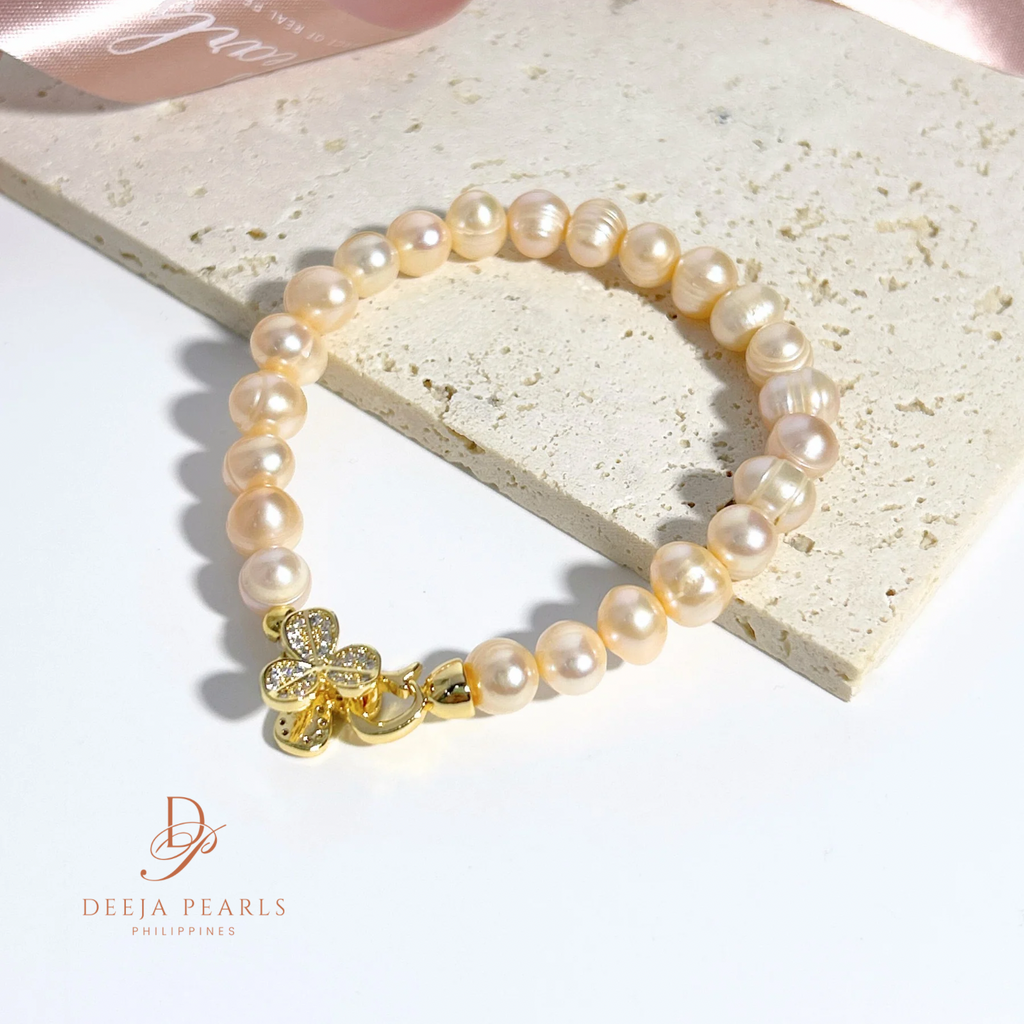 DPB153 • Freshwater Pearl Bracelet in Pendant Lock