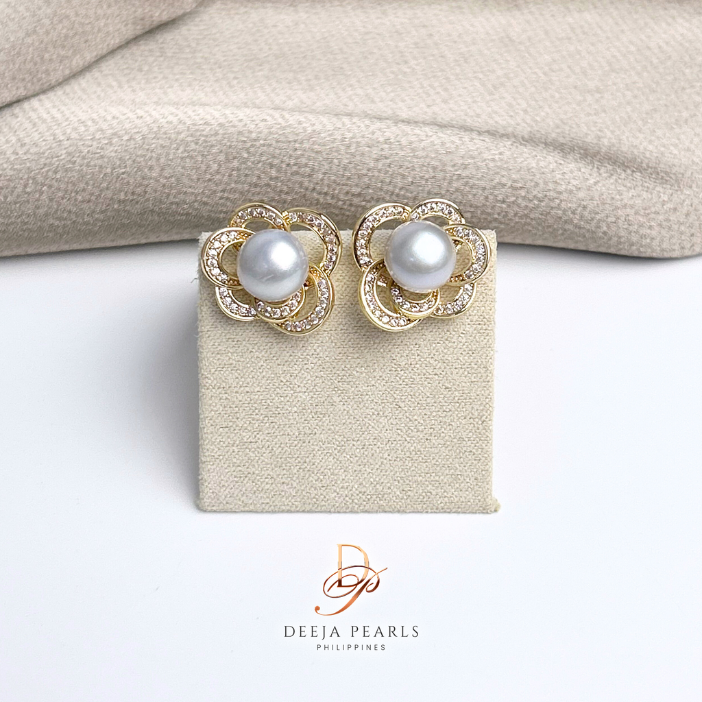 DPE108 • Freshwater Pearl Stud Earrings