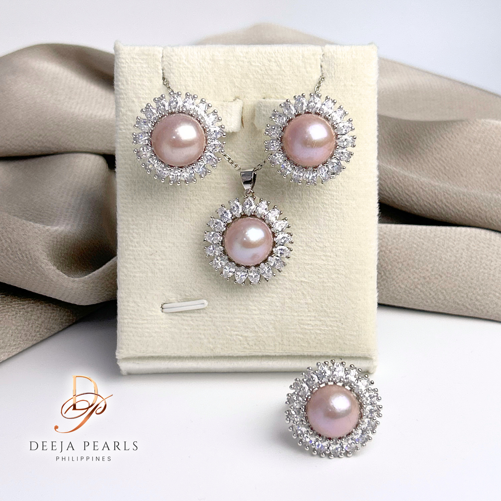 EPS102 • Edison Pearl Set of Necklace, Earrings and Ring