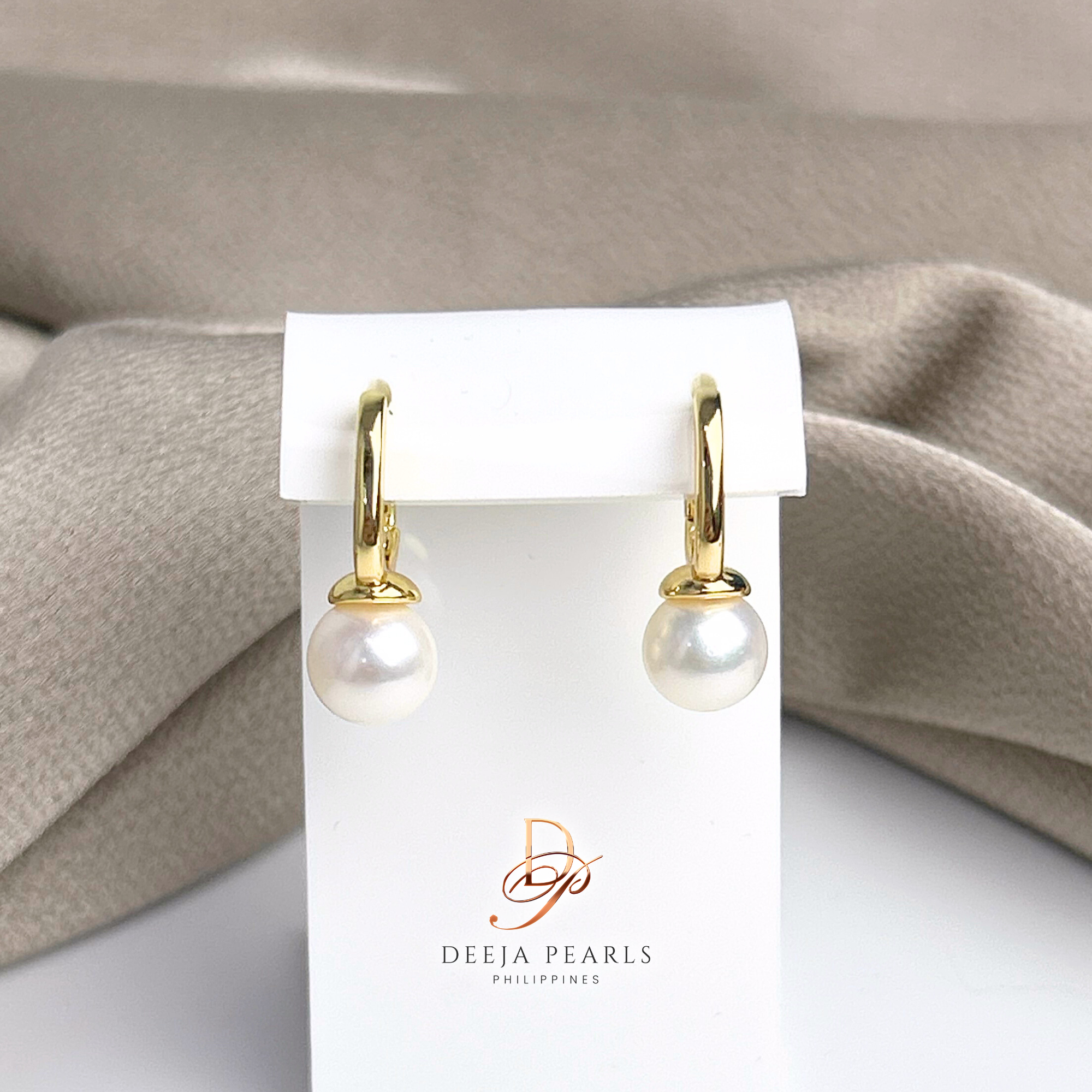 DPE135 • Freshwater Pearl Clip Earrings