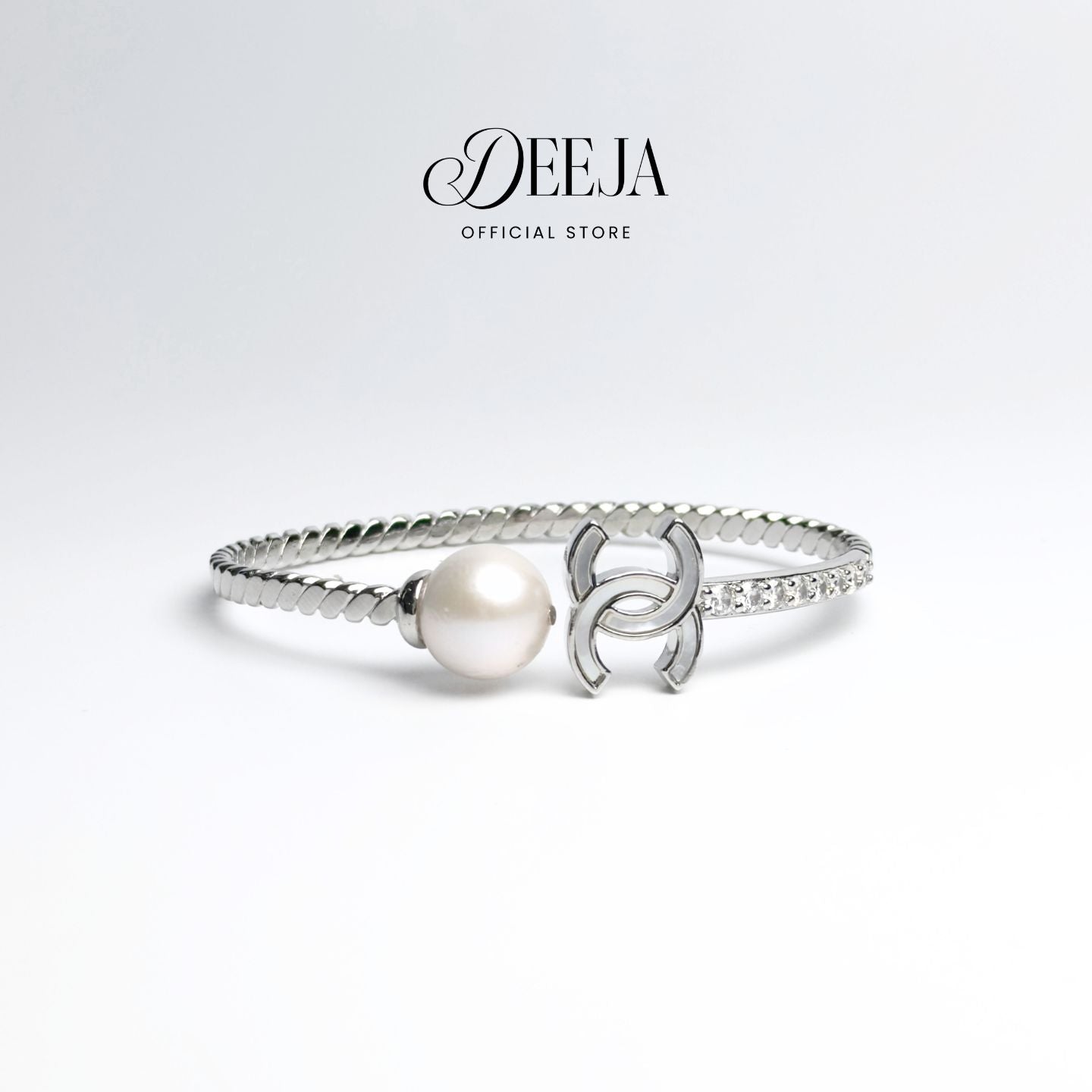 Deeja • Two-C Edison Pearl Open Bangle FBA10280