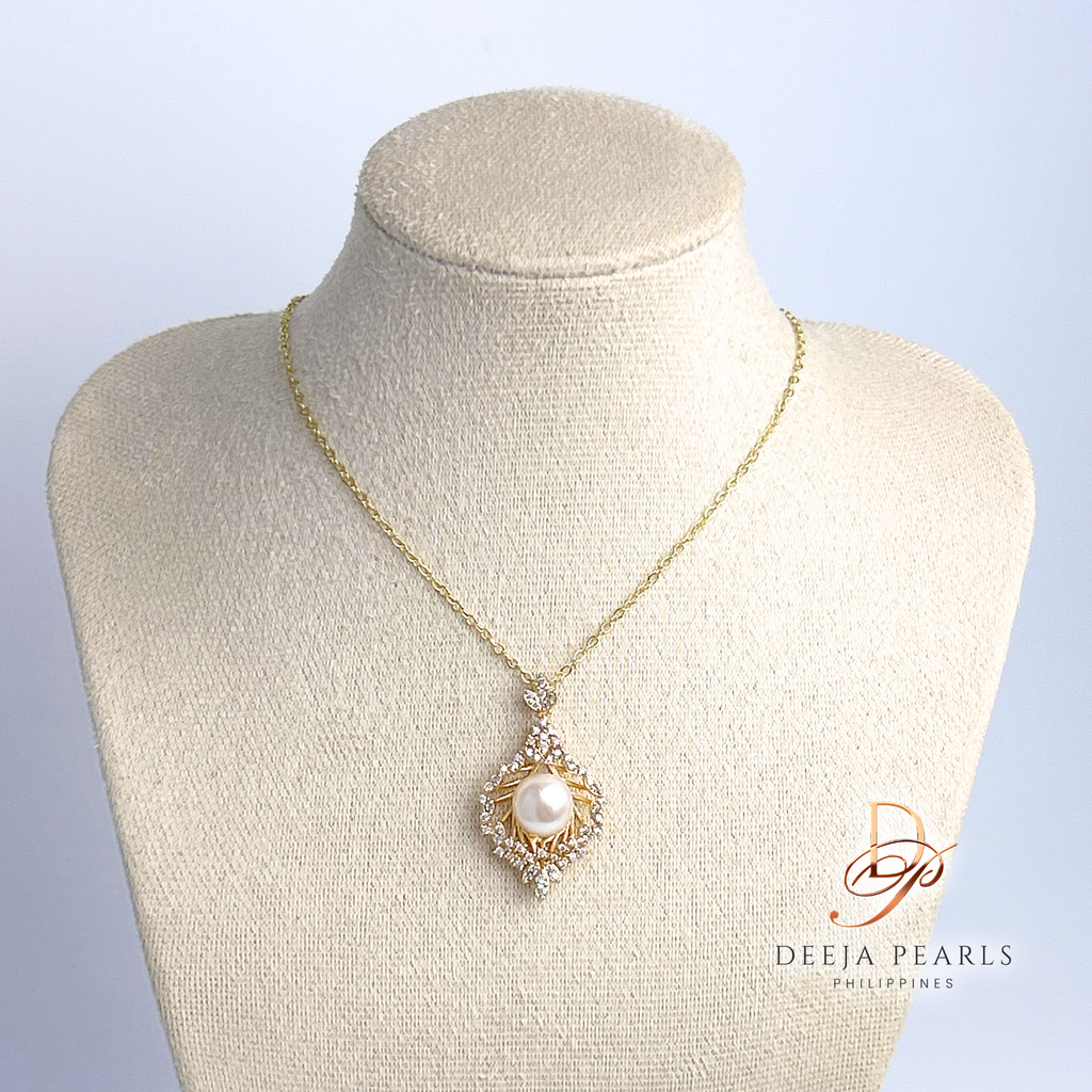 DPN131 • Freshwater Pearl Pendant Necklace