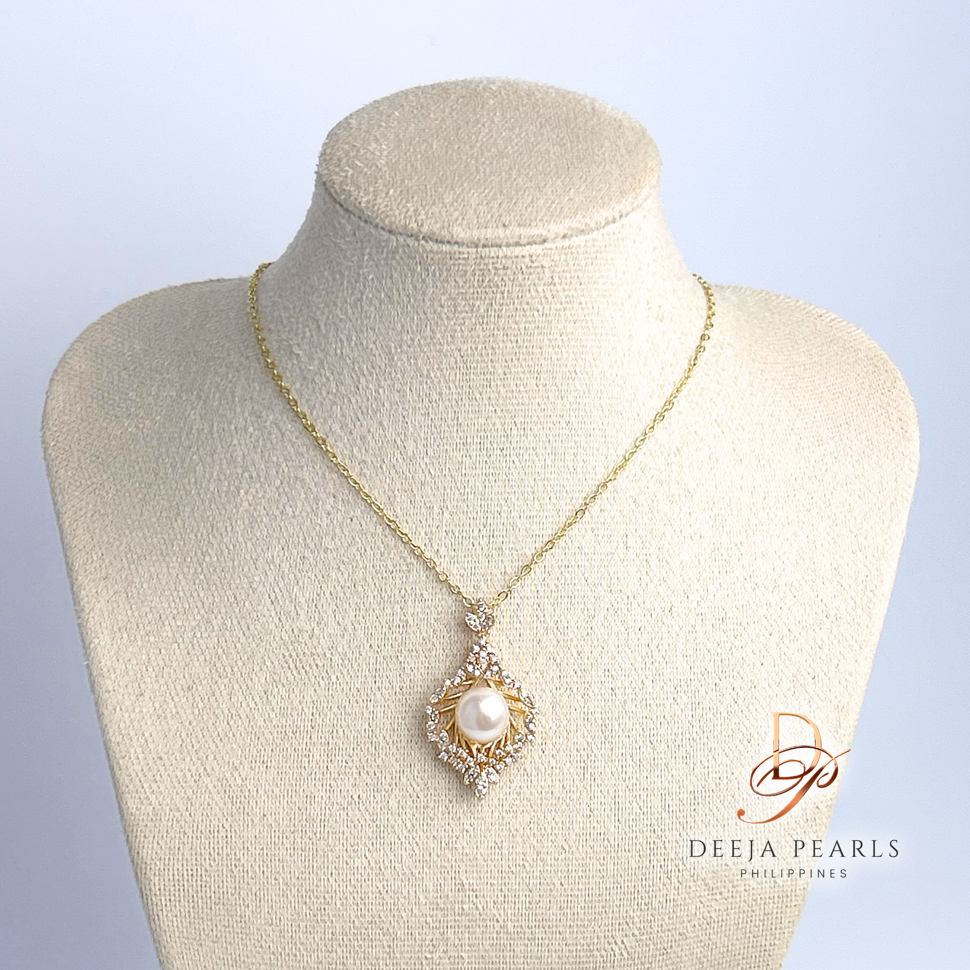 DPN131 • Freshwater Pearl Pendant Necklace