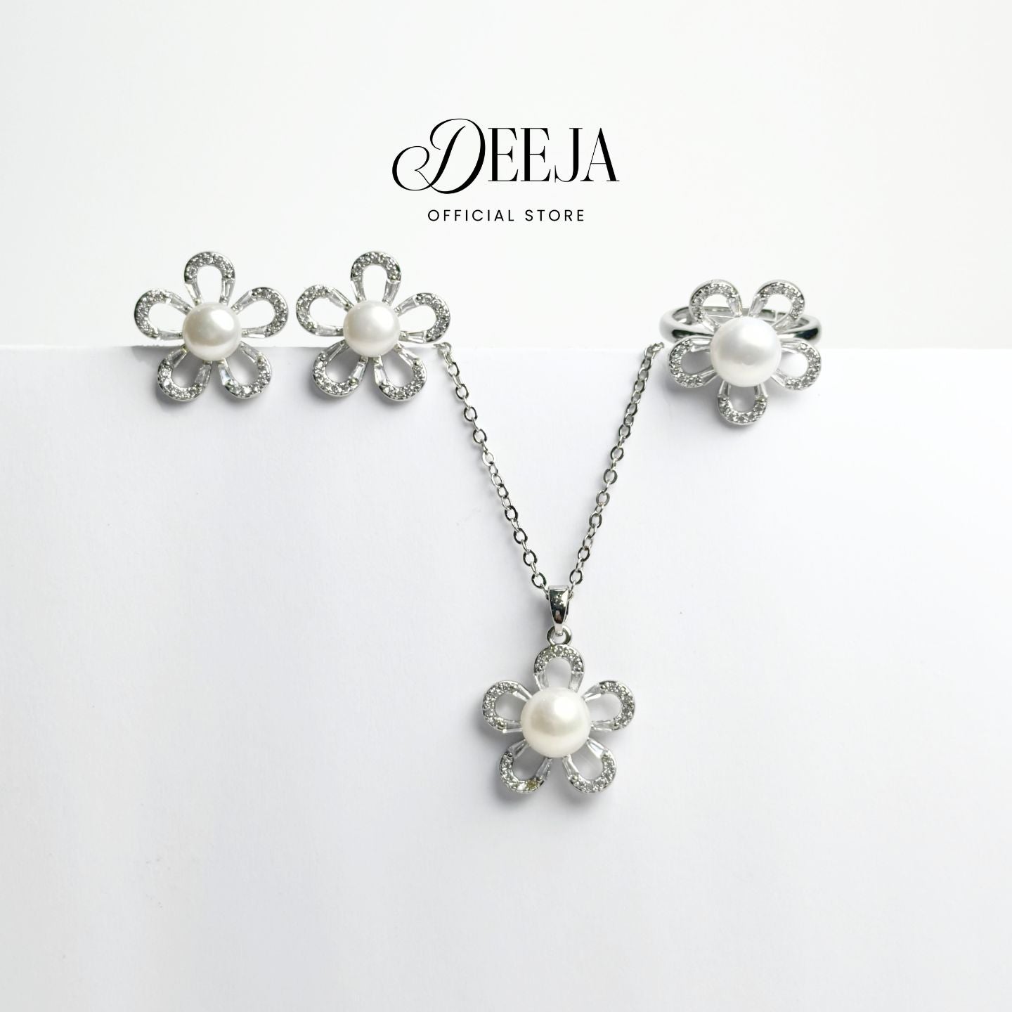 Deeja • FRESHWATER PEARL Set of Necklace and Earrings Set FPS100300