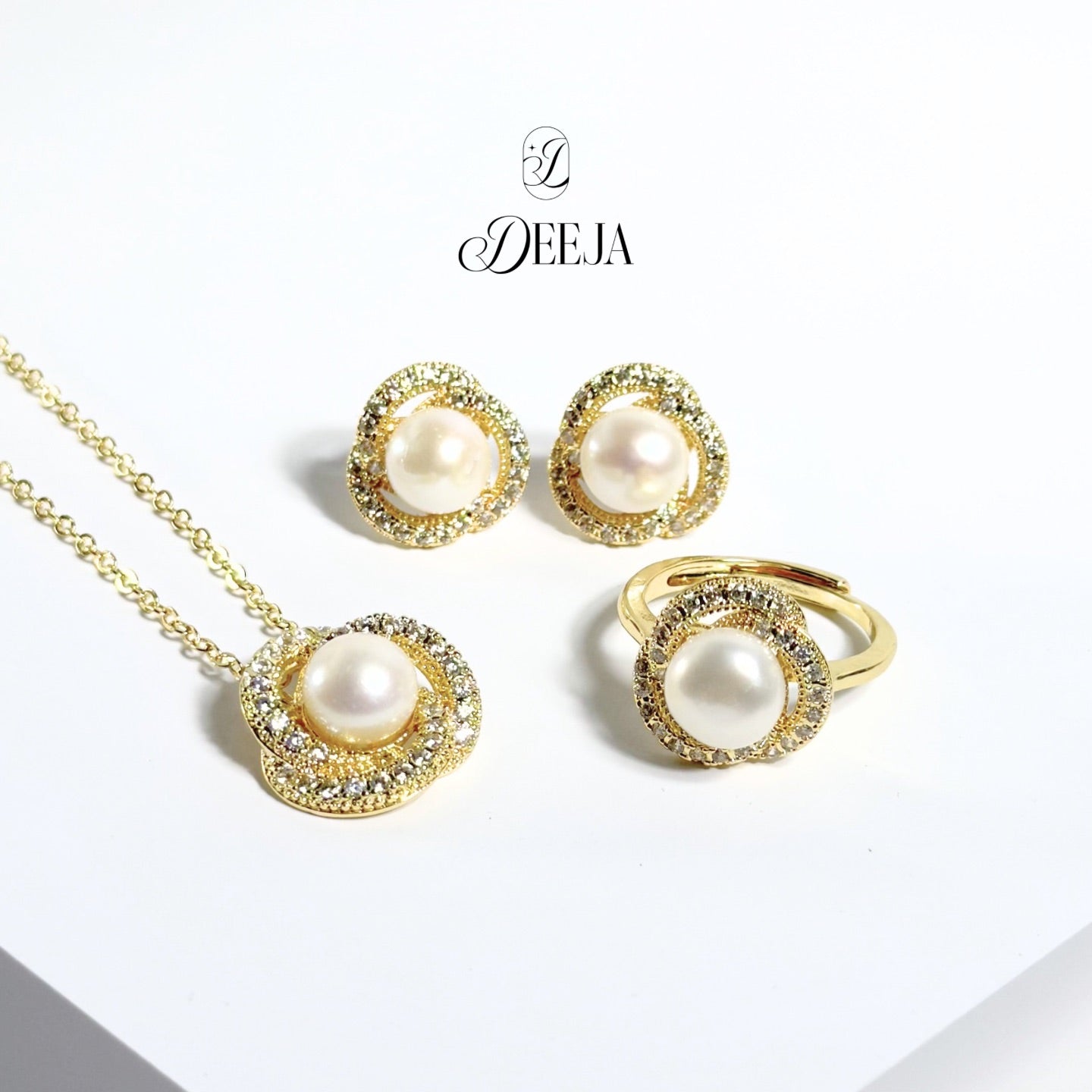 Freshwater Pearl Earrings, Necklace and Ring Set • FWS05