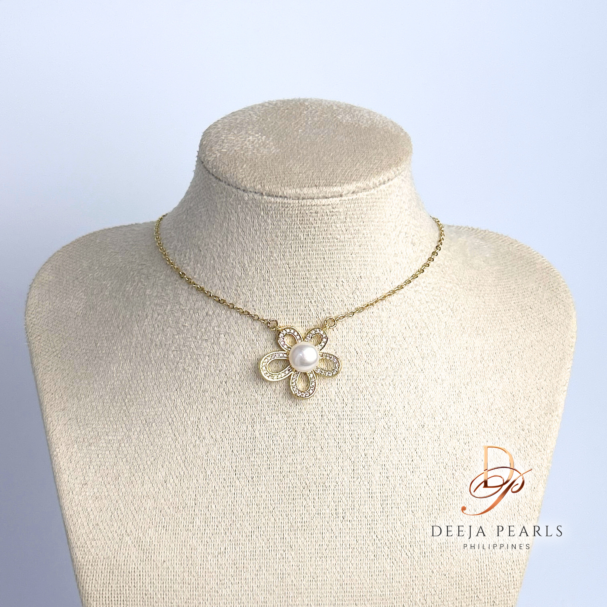 DPN103 • Freshwater Pearl Pendant Necklace