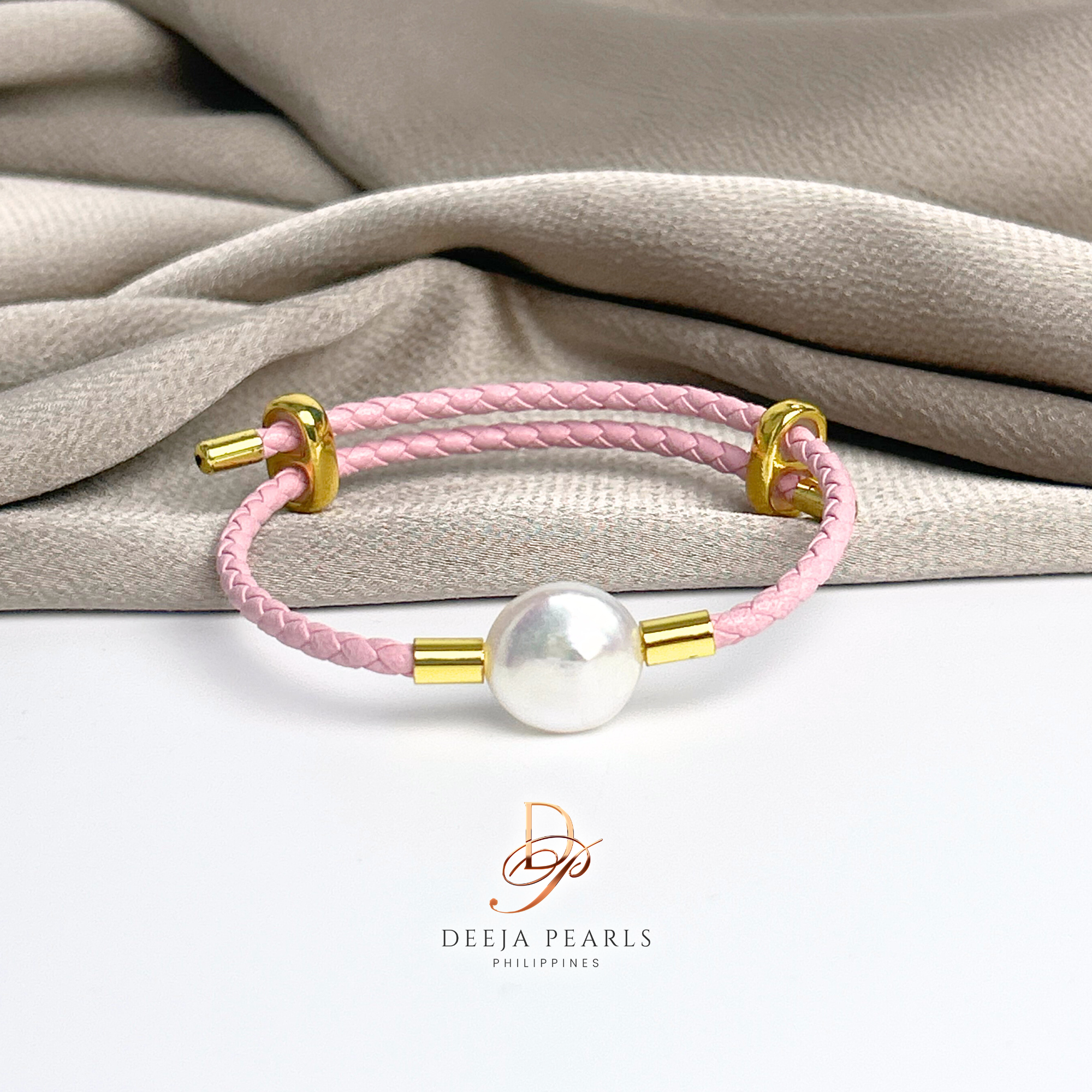 DPB137 • Coin Freshwater Pearl Leather Adjustable Bracelet