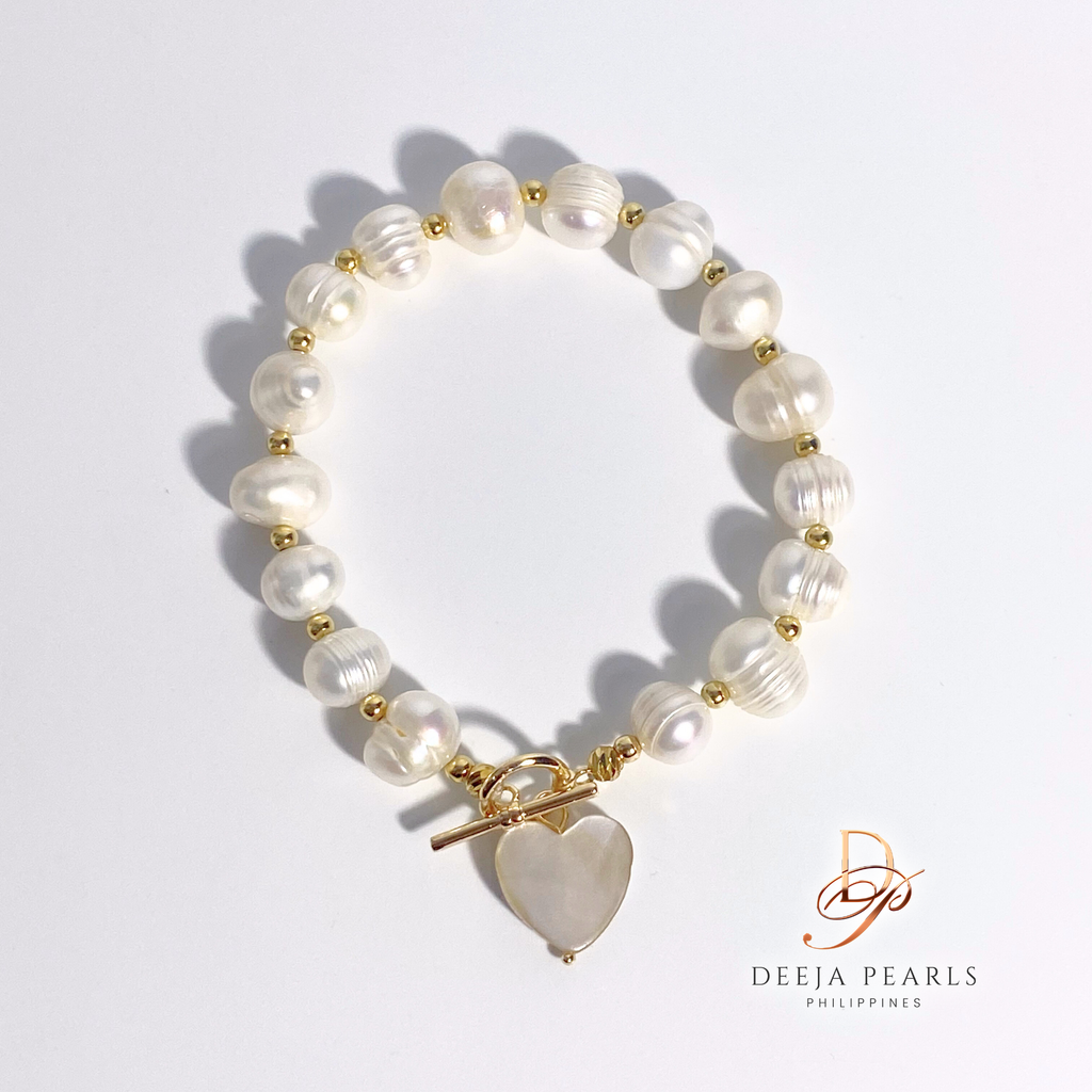 DPB148 • Freshwater Pearl Bracelet with Mother of Pearl