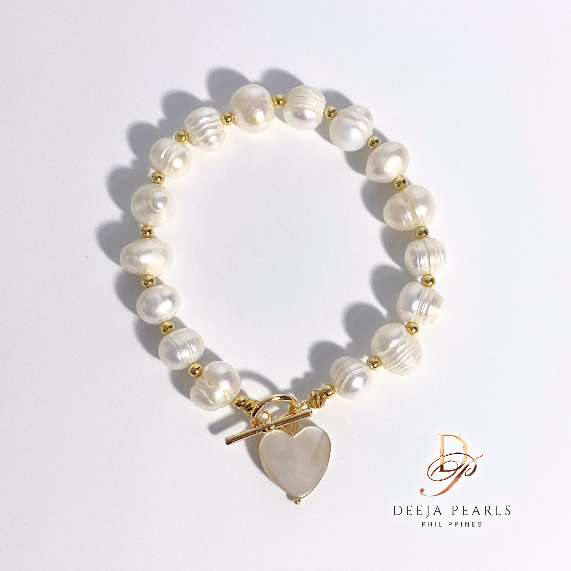DPB148 • Freshwater Pearl Bracelet with Mother of Pearl