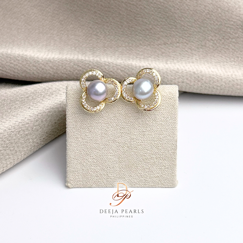 DPE129 • Freshwater Pearl Stud Earrings