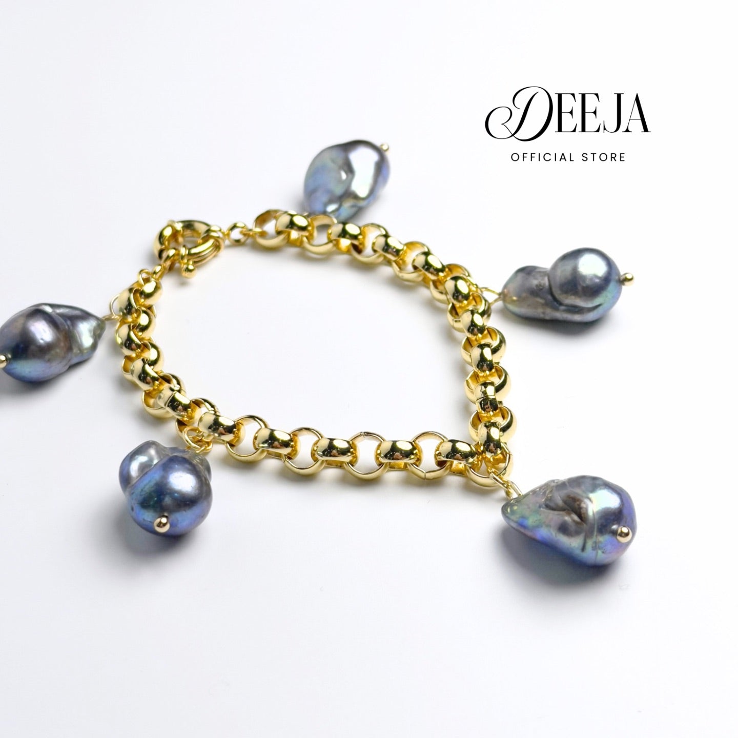 Deeja • Baroque Freshwater Pearl Tauco Charm Bracelet FPB10255