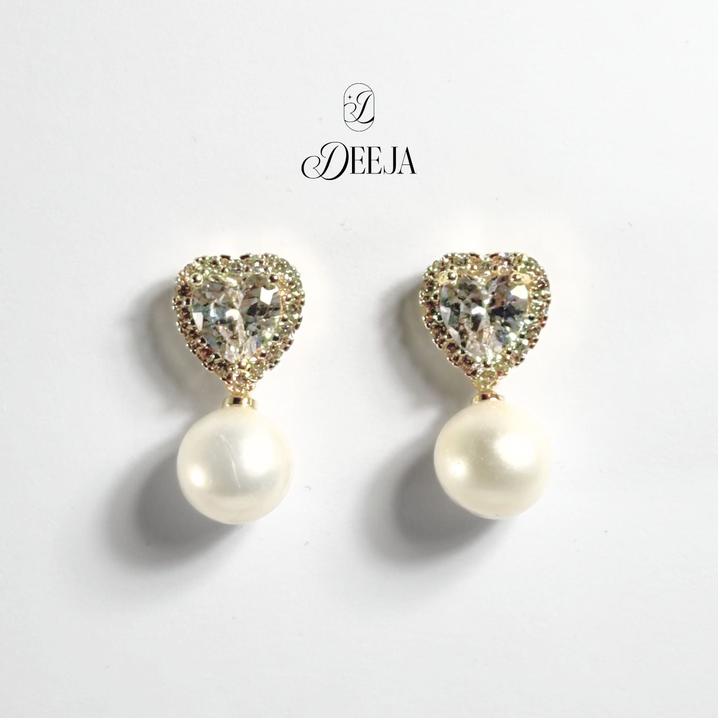 Freshwater Pearl Dangling Earrings • FWE05