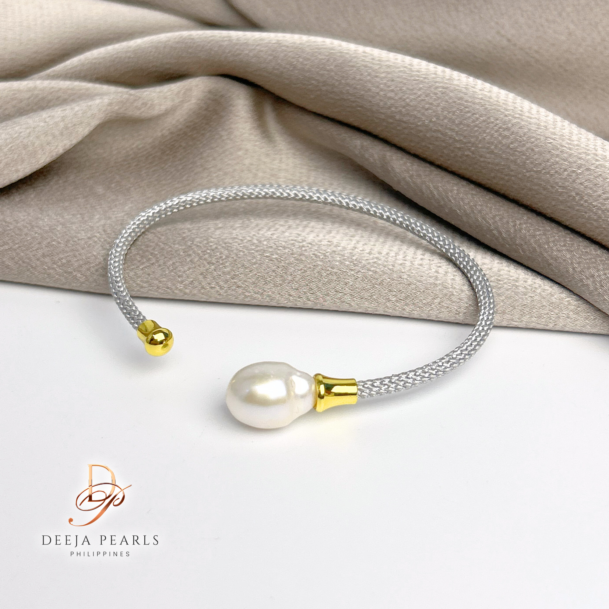 DPB138 • Baroque Freshwater Pearl Sporty String Bangle