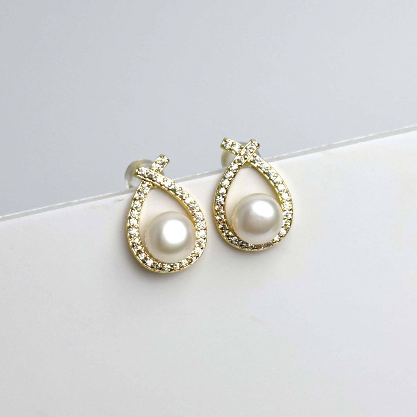 Freshwater Pearl Stud Earrings