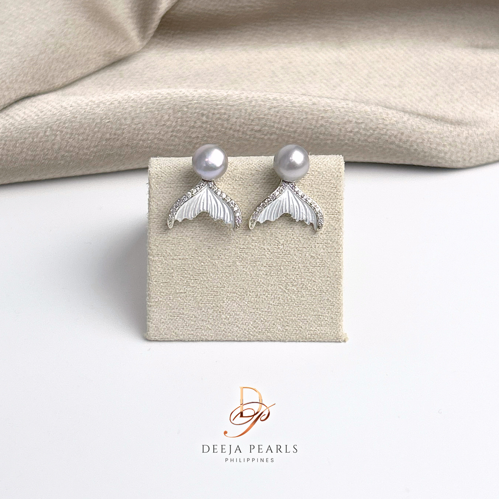 DPE127 • Freshwater Pearl Stud Earrings