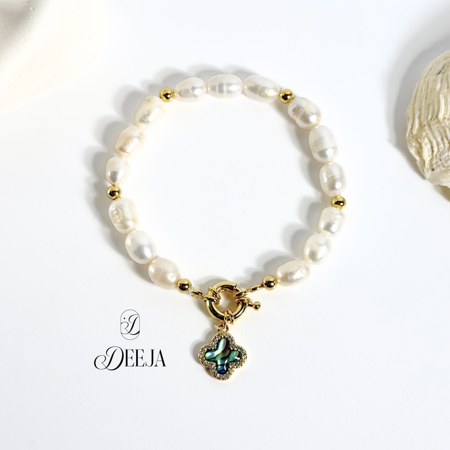 Anna | Freshwater Pearl Bracelet Abalone Shell Pendant • FWB08