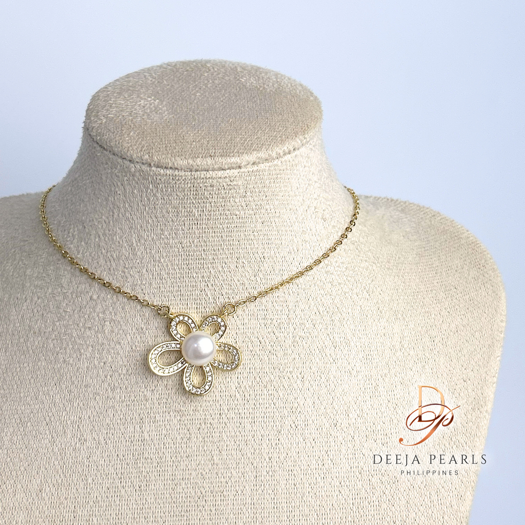 DPN103 • Freshwater Pearl Pendant Necklace