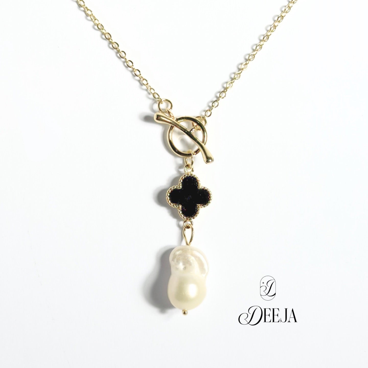 Chloe | Baroque Freshwater Pearl Pendant Necklace Toggle Lock • FWN01