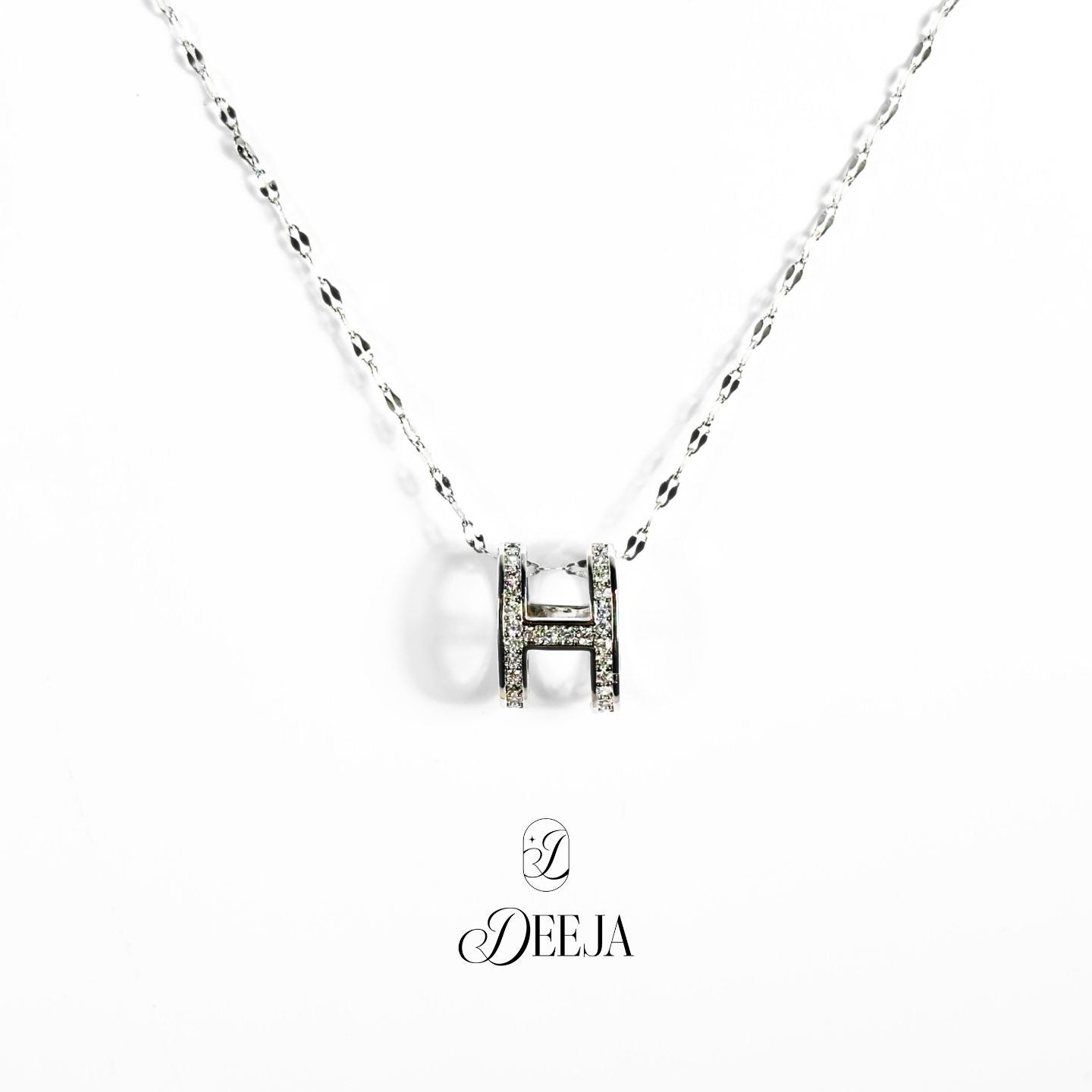 Quiet Luxury Collection Necklaces • Signity Zirconia