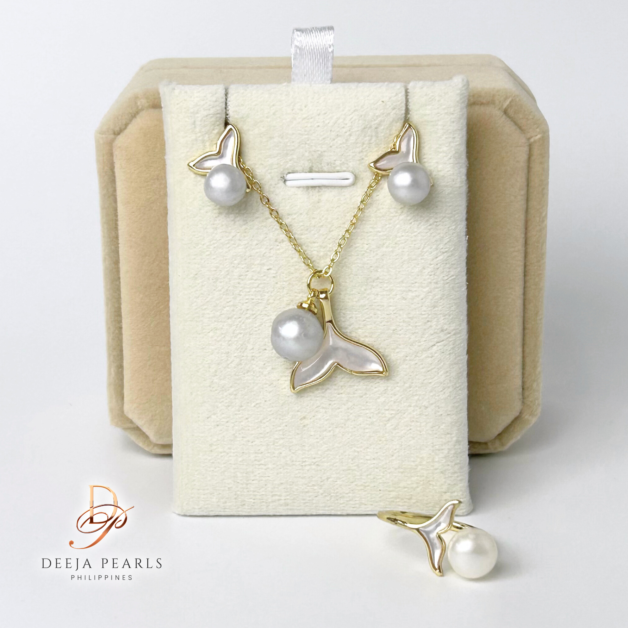 DPS103 • Freshwater Pearl Necklace, Earrings and Adjustable Ring