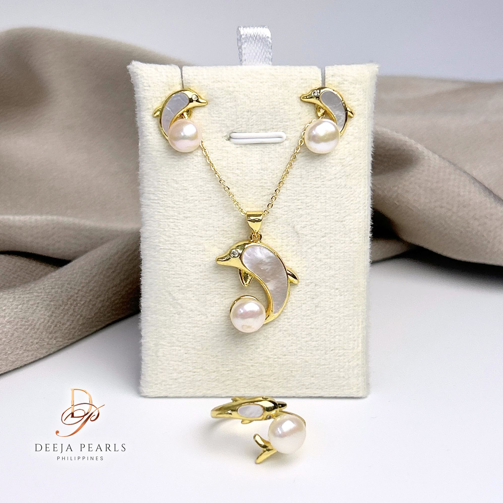 DPS131 • Freshwater Pearl Necklace, Earrings and Adjustable Ring Set