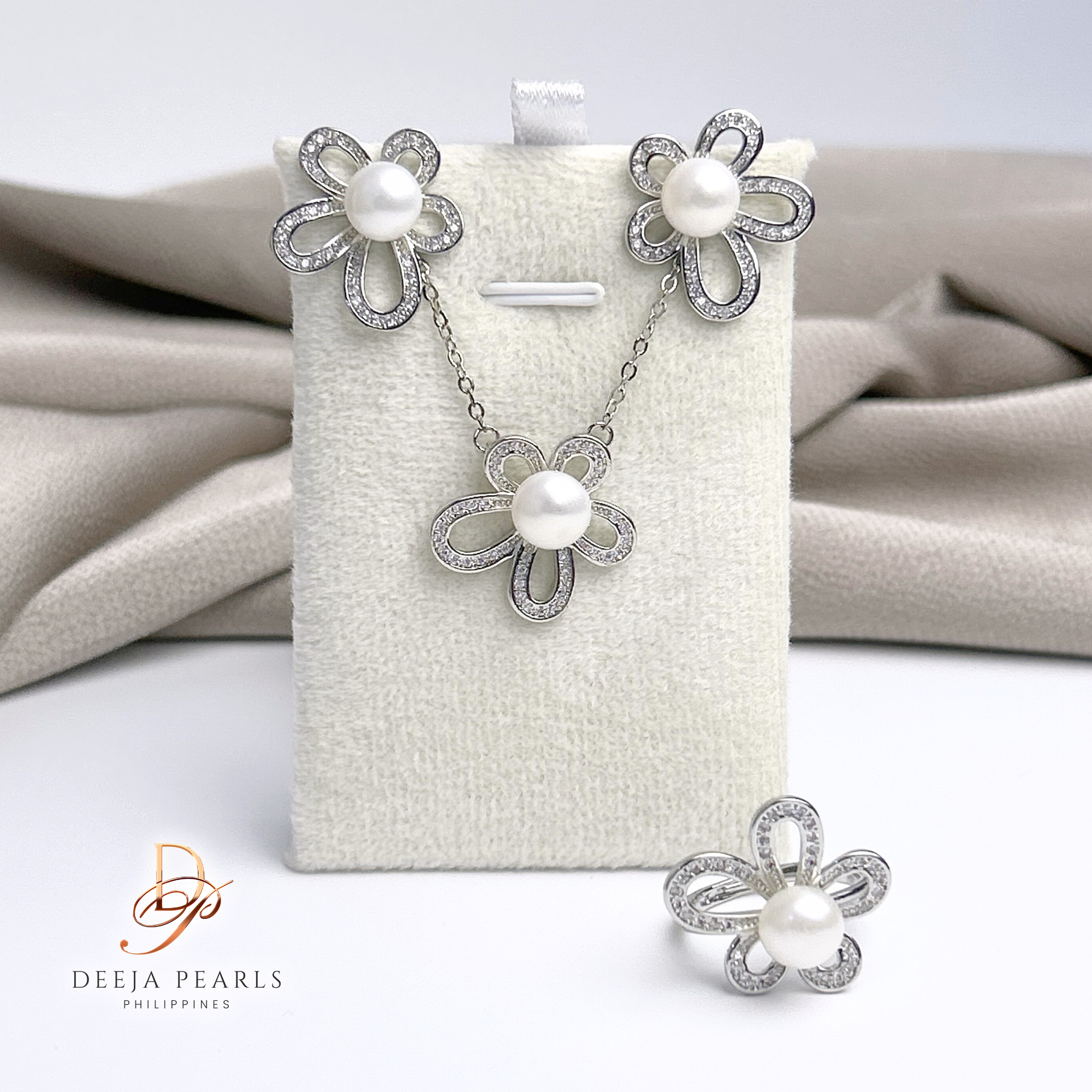 DPS117 • Freshwater Pearl Necklace, Earrings and Adjustable Ring