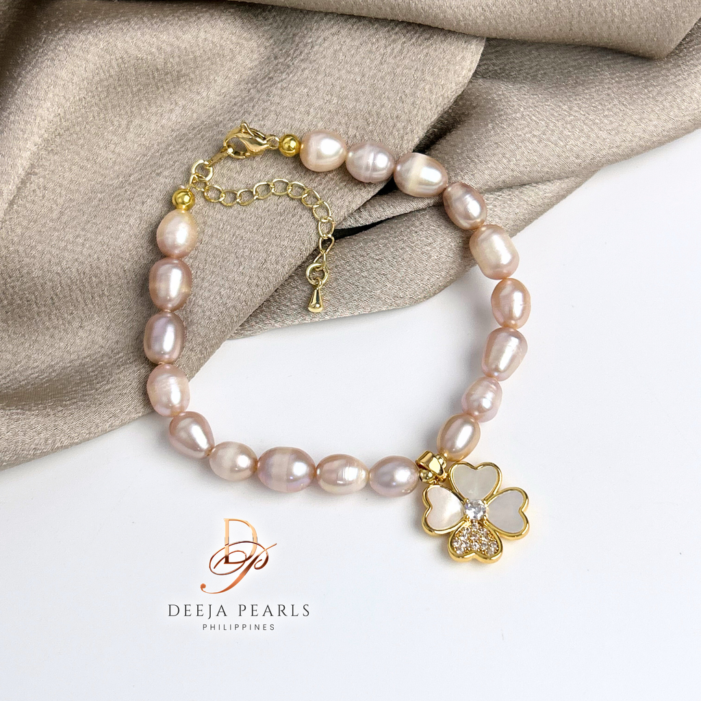 DPB125 • Freshwater Pearl with Mother of Pearl Pendant
