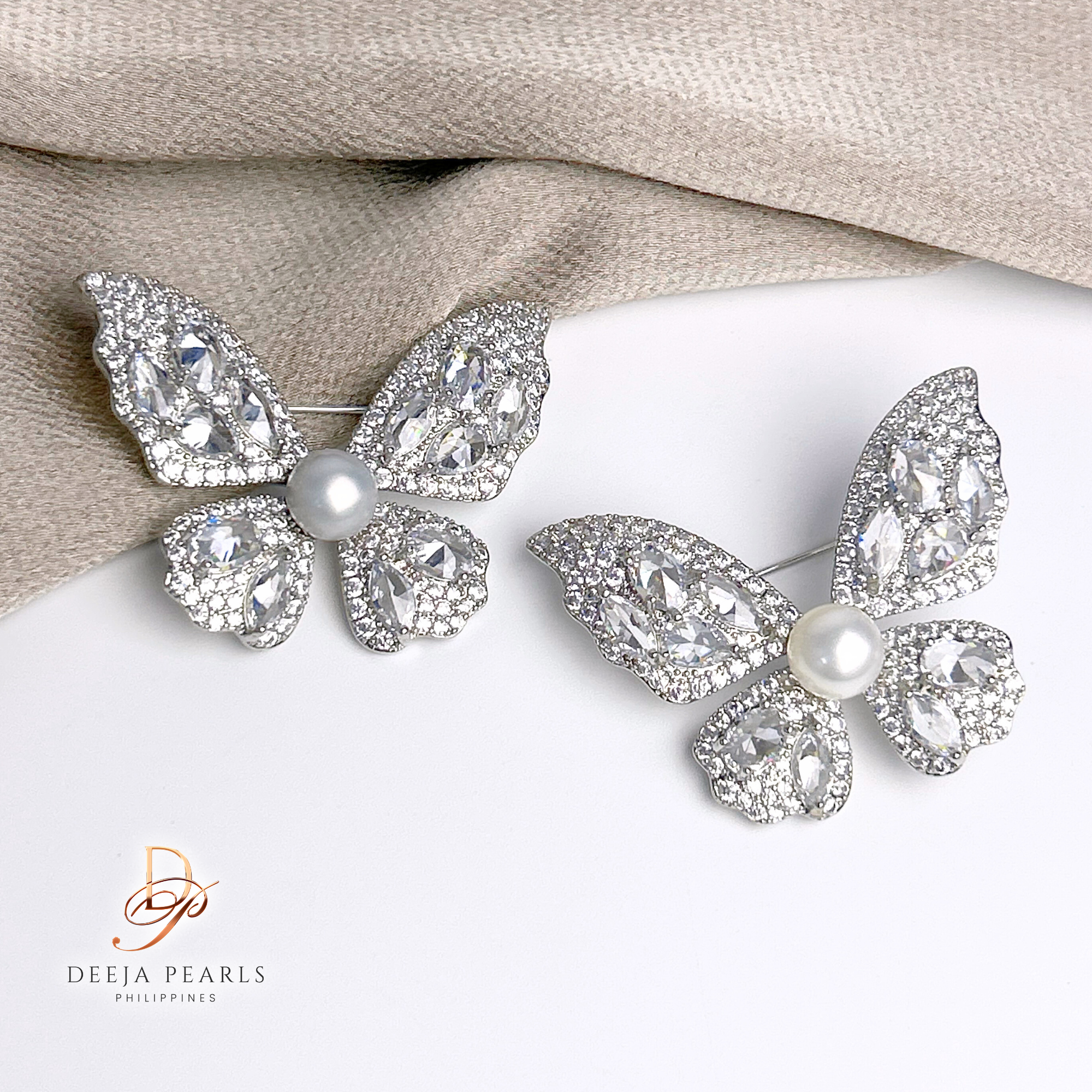 DPP101 • Freshwater Pearl Brooch Pin