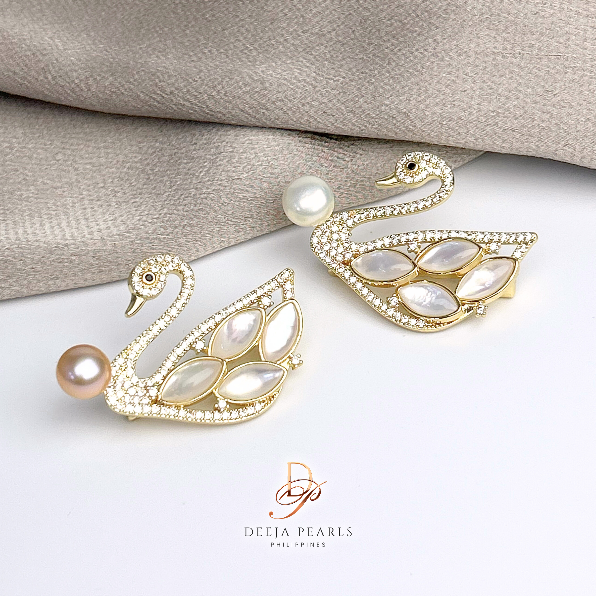 DPP104 • Freshwater Pearl Brooch Pin