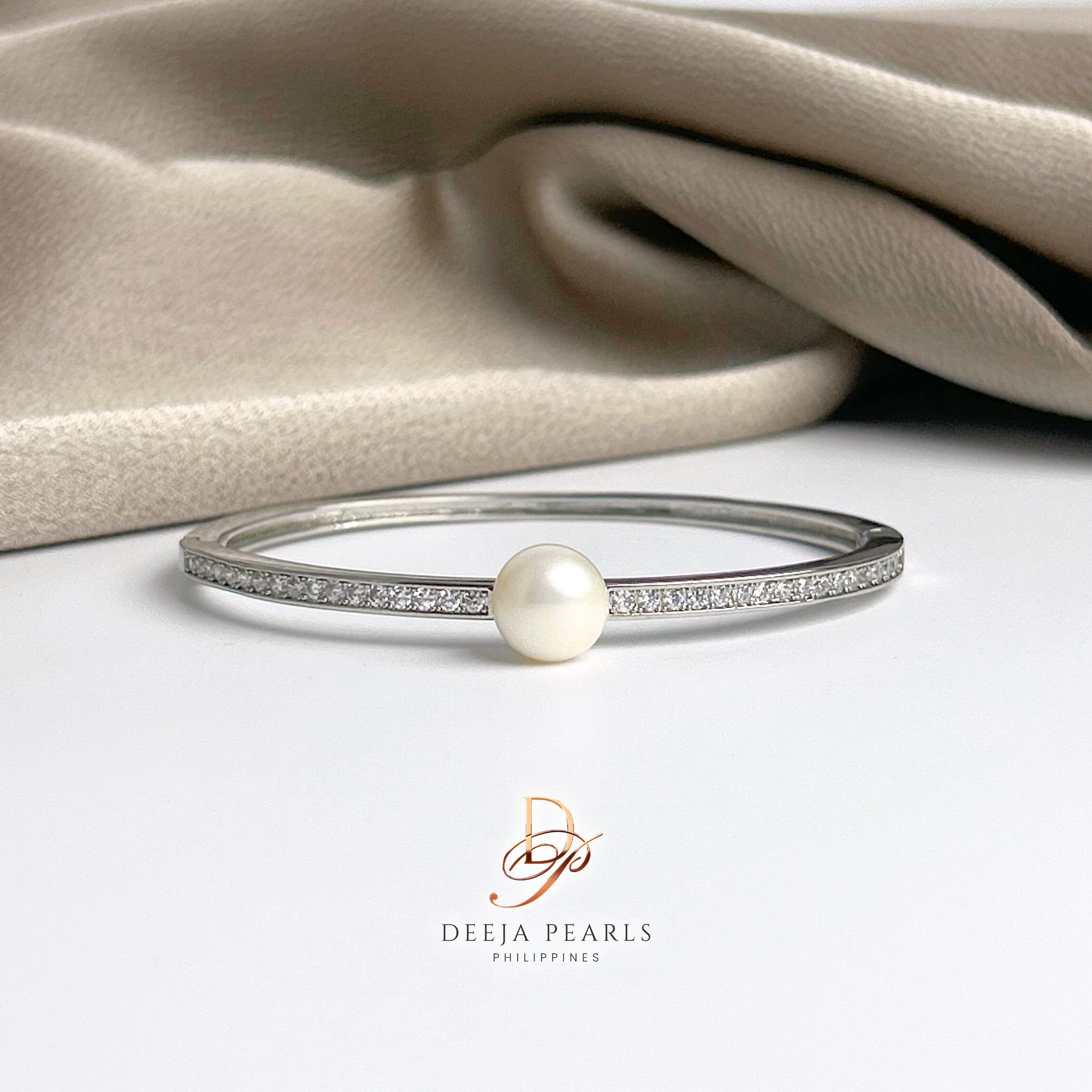 DPB131 • Freshwater Pearl Bracelet Bangle