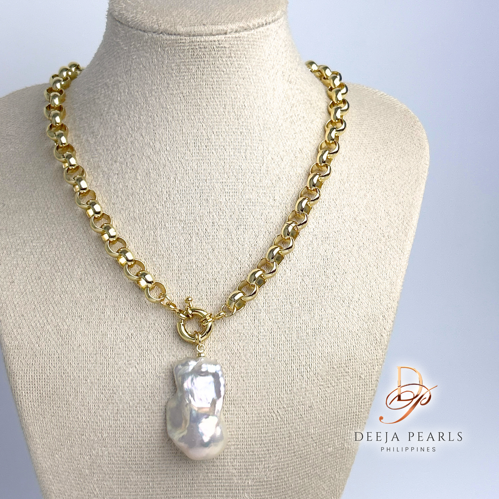 DPN127 • Baroque Freshwater Pearl Pendant Necklace in Tauco Chain