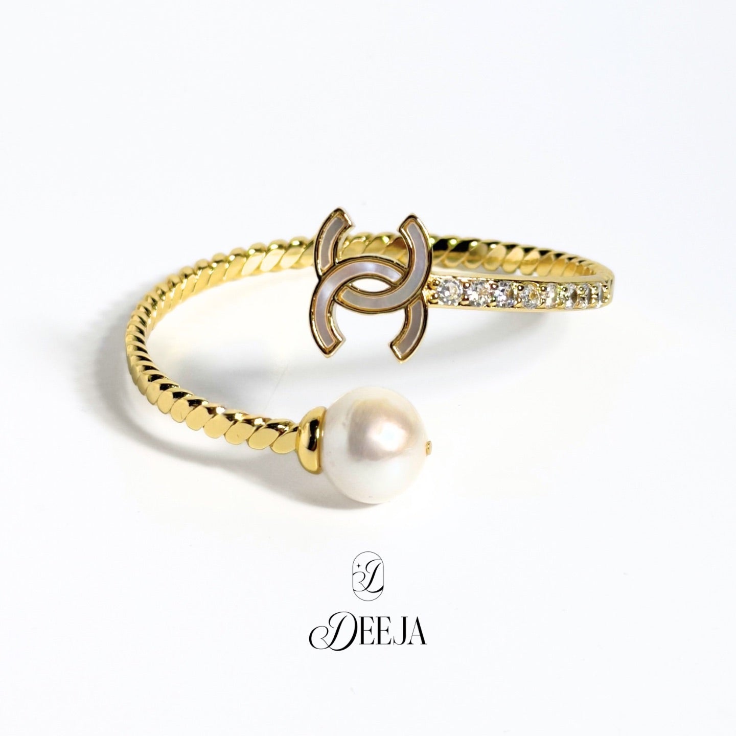 Coco | Edison Freshwater Pearl Bangle • FWB15